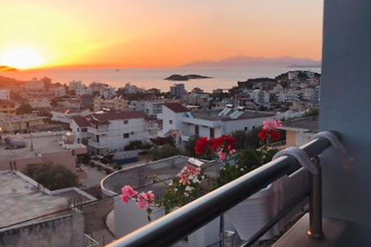 Joni Apartments Εξαμίλιο Εξωτερικό φωτογραφία