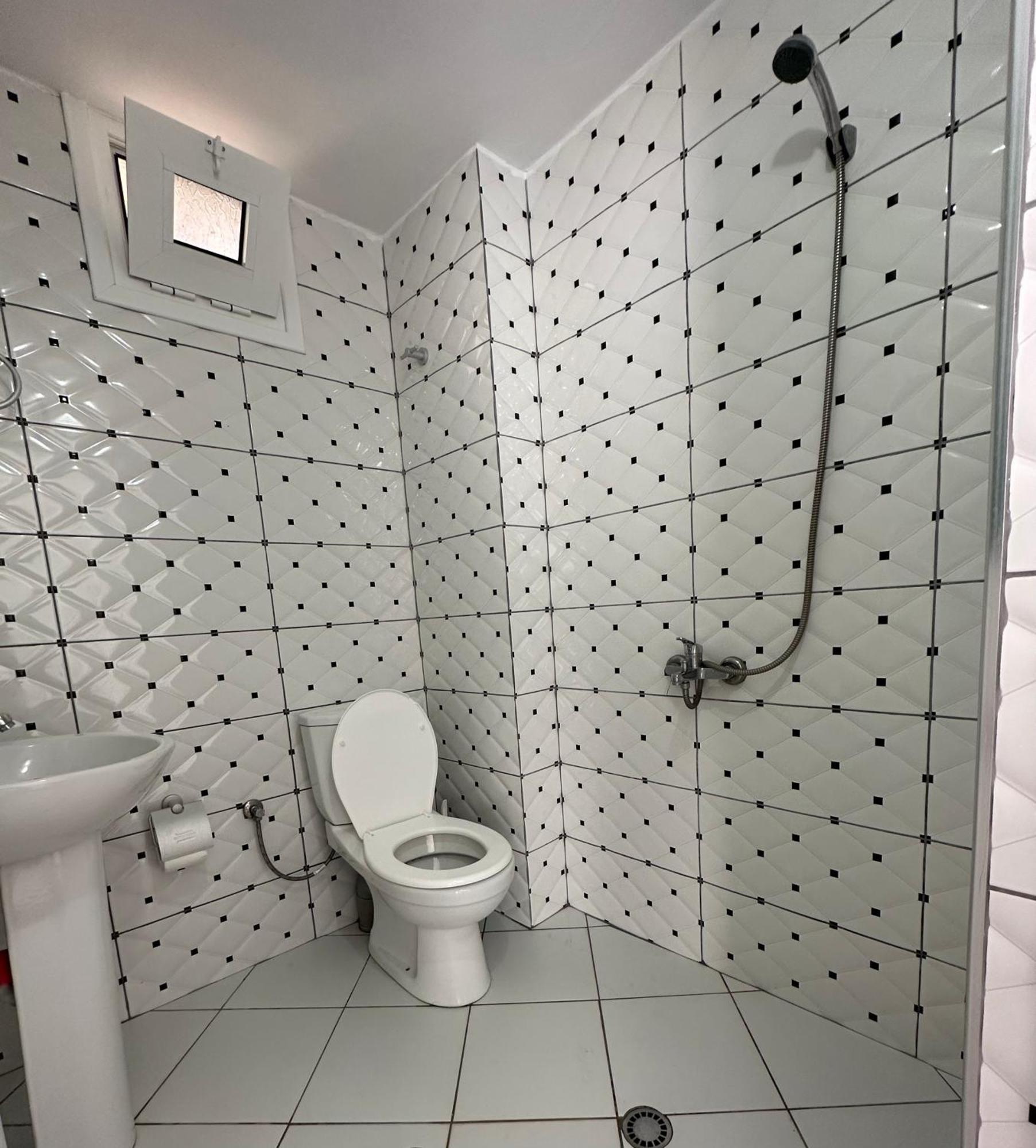 Joni Apartments Εξαμίλιο Εξωτερικό φωτογραφία