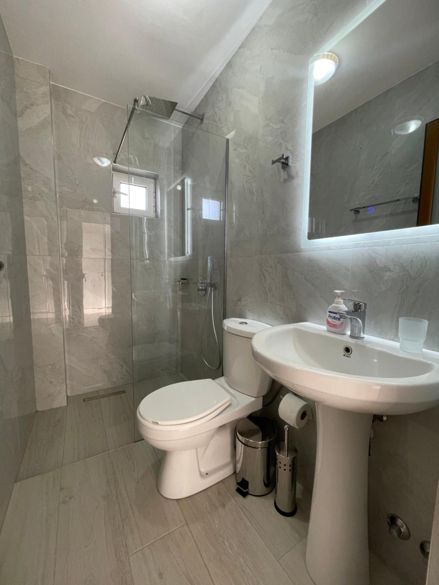 Joni Apartments Εξαμίλιο Εξωτερικό φωτογραφία